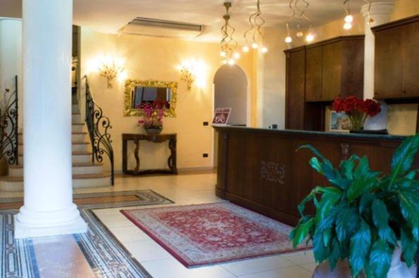 Hotel Palazzo Krataiis Шила Екстериор снимка