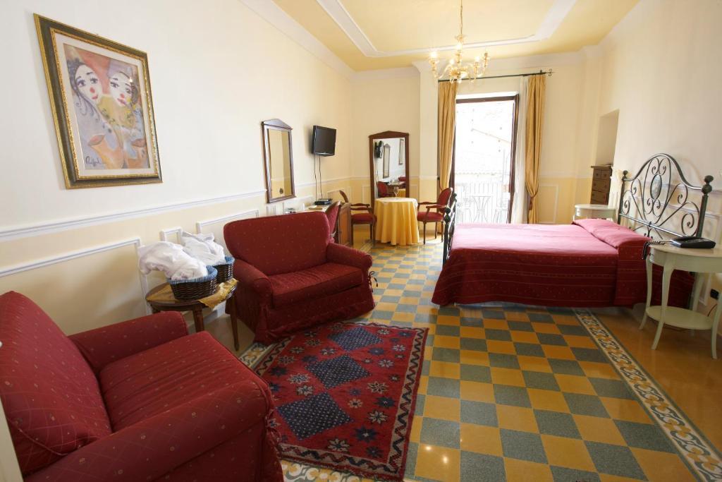 Hotel Palazzo Krataiis Шила Екстериор снимка